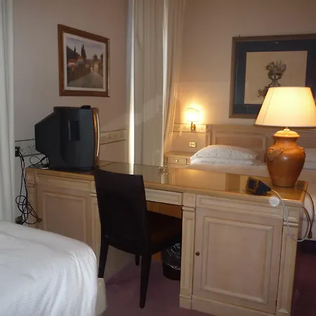 Starhotels Terminus 4* Nápoles