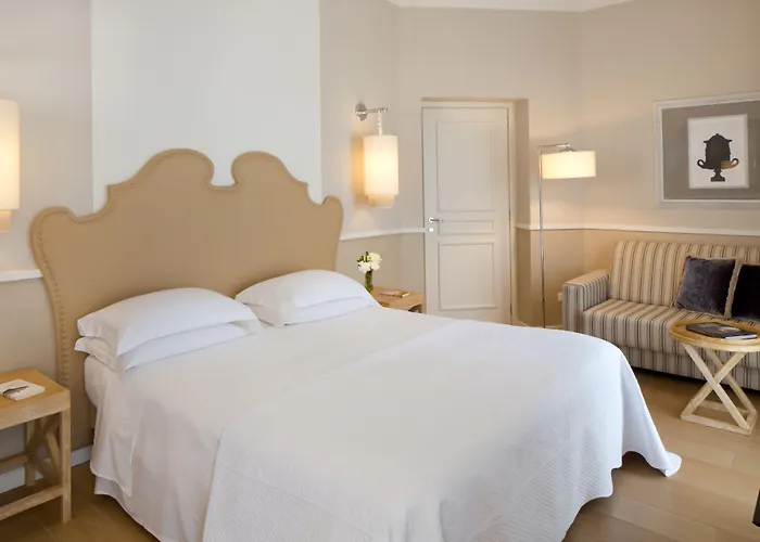 特米努斯星际酒店