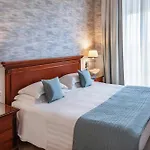 Starhotels Terminus فندق نابولي