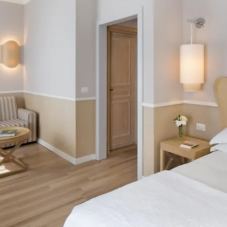 Starhotels Terminus Szálloda 4*