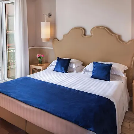 Starhotels Terminus 4*