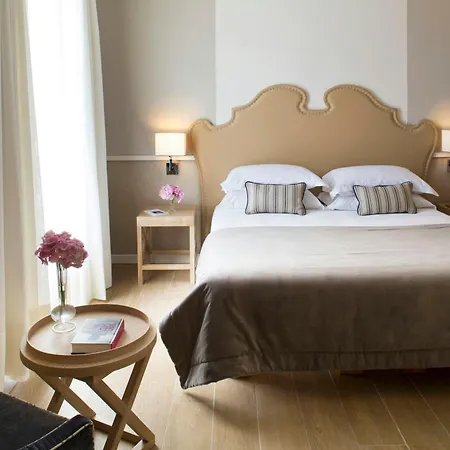 Starhotels Terminus Отель Неаполь