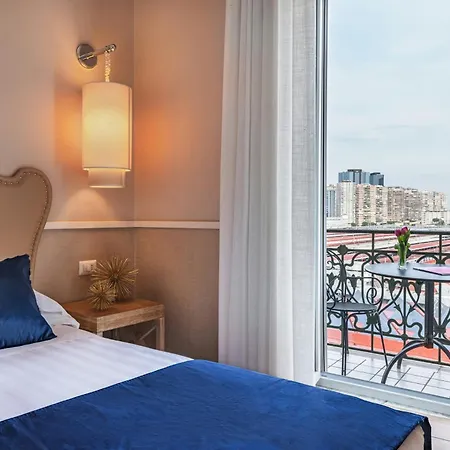 Отель Starhotels Terminus 4*