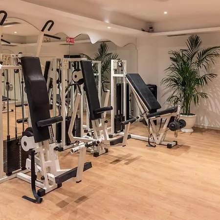 Starhotels Terminus נאפולי