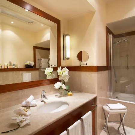Starhotels Terminus 4*