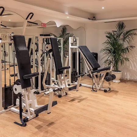 Starhotels Terminus Hotel Naples