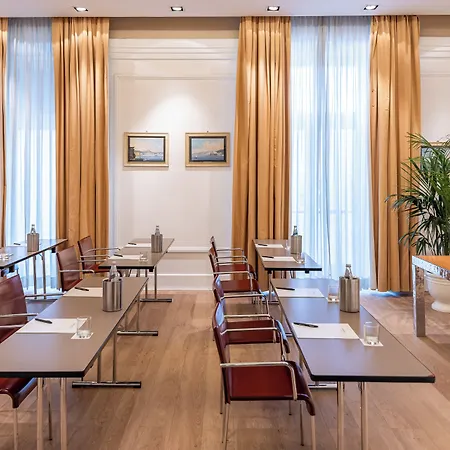 Starhotels Terminus Hotel Naples