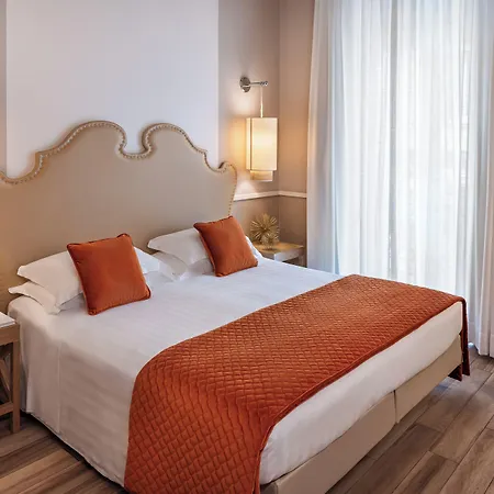 Starhotels Terminus Naples
