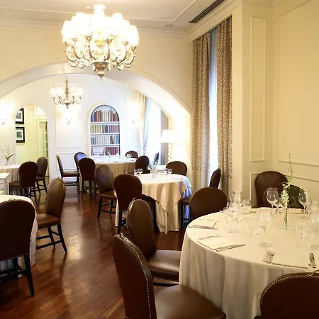 Szálloda Starhotels Terminus 4*