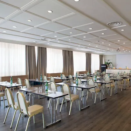 Szálloda Starhotels Terminus 4*