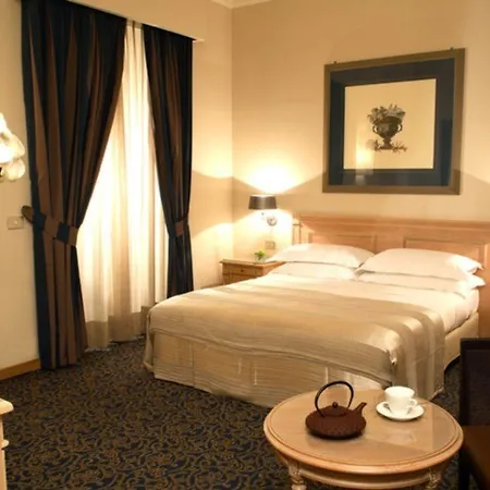Starhotels Terminus Szálloda 4*