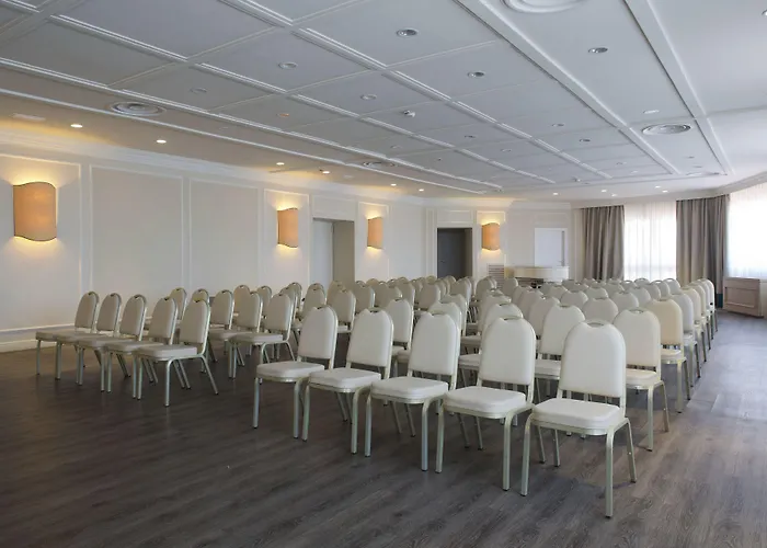 Starhotels Terminus Hotel 4*