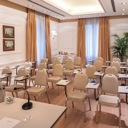 Hotel Starhotels Terminus Naples
