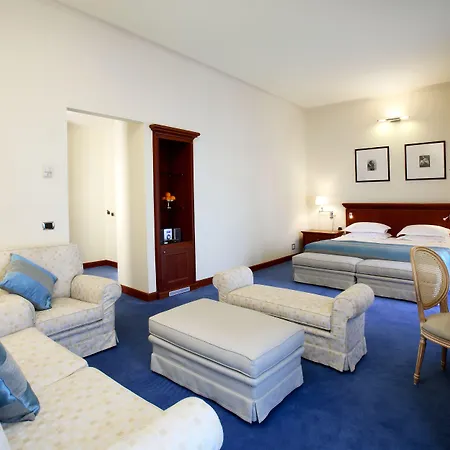 Starhotels Terminus Neapel