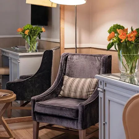 Hotell Starhotels Terminus Neapel