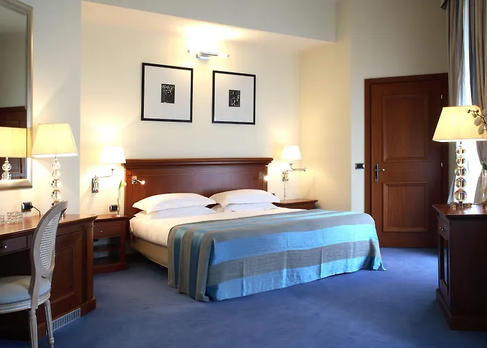 Starhotels Terminus Hotel 4*