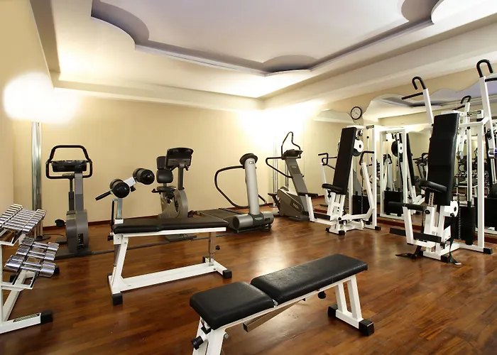 Starhotels Terminus 4* Неаполь