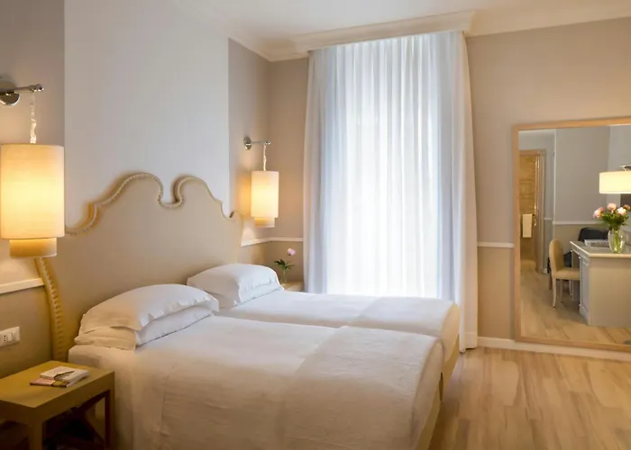 Отель Starhotels Terminus